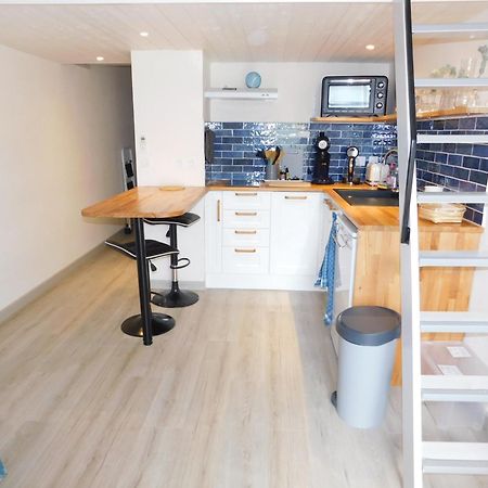 Studio Azur Aigues-Mortes Bagian luar foto