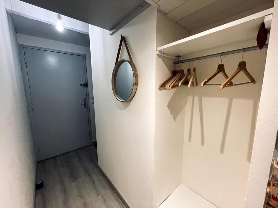 Studio Azur Aigues-Mortes Bagian luar foto