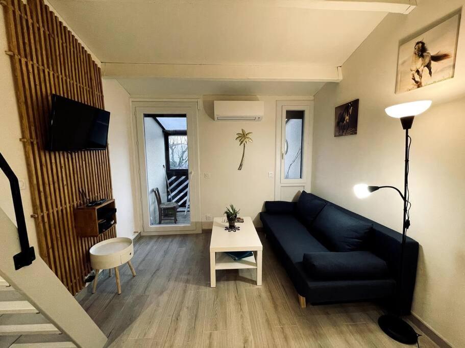 Studio Azur Aigues-Mortes Bagian luar foto